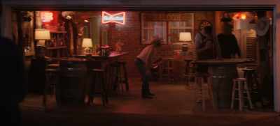 - No! It's not working, man.
- I'm sorry I called ya. - The Big Door Prize