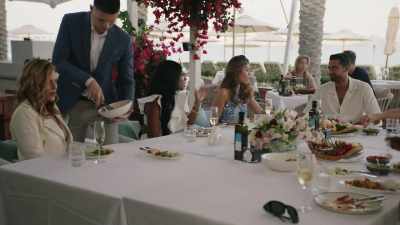 - No. It's one or the other.
- But, Sergio, - The Real Housewives of Dubai