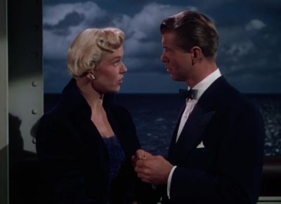 No it's only two Two actors is the same as three people - Lullaby of Broadway