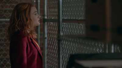 No, it's probably not hard
to stab a man in the back - Aurora Teagarden Mysteries: Death at the Diner