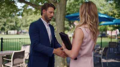No, Jenna, I really need
you to hear me on this. - Hearts Around the Table: Jenna's First Love