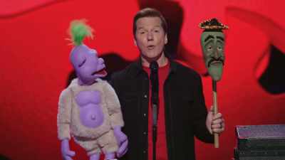 - No, but José can fit in
your mother's-- - Jeff Dunham:  I'm With Cupid