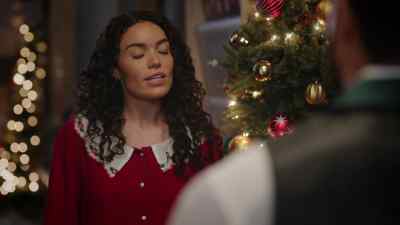 No, just... Look, - Unwrapping Christmas: Mia's Prince