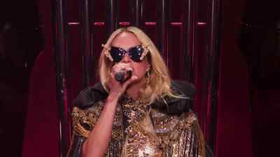 No? [ Laughs ] - Carrie Underwood: Reflection