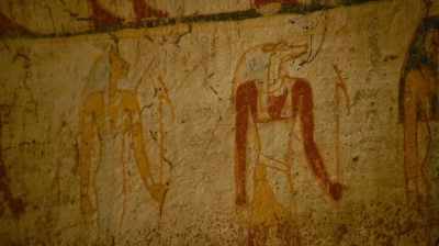 No less impressive
than those of a royal son, - Lost Kingdom of the Black Pharaohs