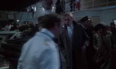 No lifebelt, miss Sloan? - S O S  Titanic