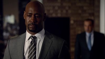 No, Louis, including me. - Suits
