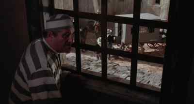 No luck.
Did you see him? - The Apple Dumpling Gang Rides Again