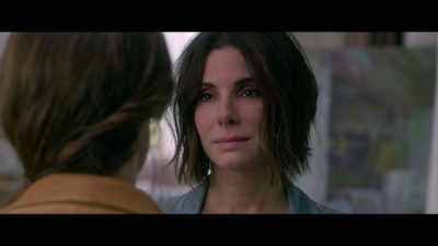 - No, ma'am.
- You should be afraid of being alone, - Bird Box