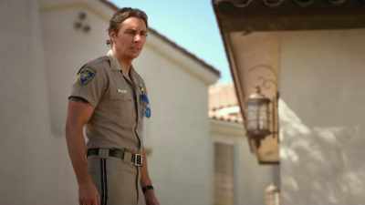 No, man, I'm a police officer. - CHIPS