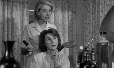 No Mrs warring you've got it all wrong - Please Turn Over