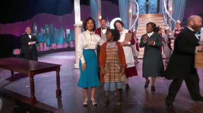* No need to pick
up any toys * - Annie Live!