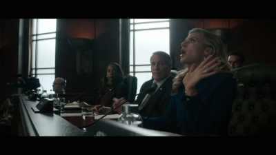- No. No, disculpe.
- Senadora… - The Residence