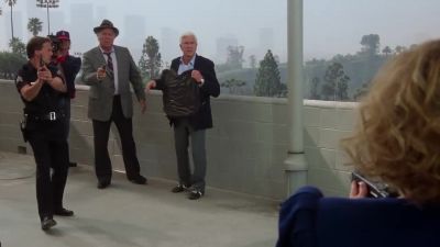 No no don't shoot - The Naked Gun: From the Files of Police Squad!