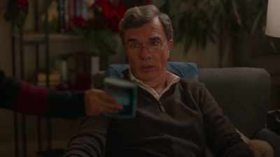 -no, no.
-[giggles schemingly] - Friends & Family Christmas