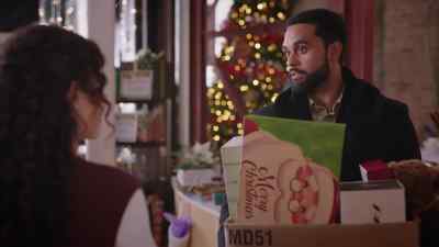 No, no, I can
come back another day. - Unwrapping Christmas: Mia's Prince