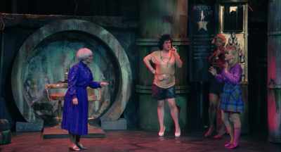 - No, no I can't, I
felt his face, and then - The Toxic Avenger: The Musical