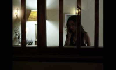No, no, but I can't talk right now,
I'll call you later. - Sister of Mine