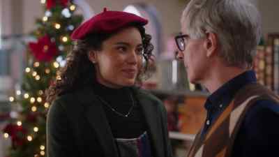 No, no, I could never
accept a gift like that. - Unwrapping Christmas: Mia's Prince