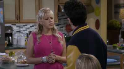 No, no,
I was gonna say "squirrel-nestier." - Fuller House