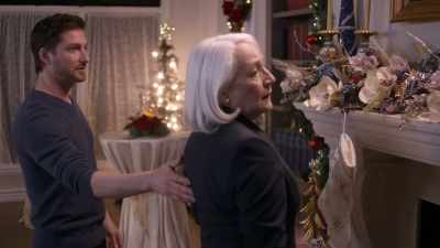 No. No, I think it looks great. - Catering Christmas