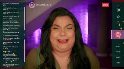 No! No, I'm not. I'm not a scream queen. - Clickbait: Unfollowed