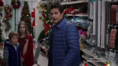 No, no, it's no problem, - Christmas in the Air