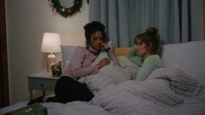 No. No, it's not your fault. - A Show-Stopping Christmas