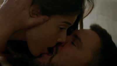 No, no, leave it. - Chicago P.D.