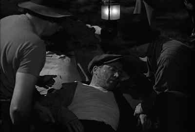 No, no, no ... don't move. - Carbine Williams