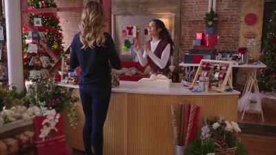 No, no, no.
He left me a $100 tip, - Unwrapping Christmas: Mia's Prince