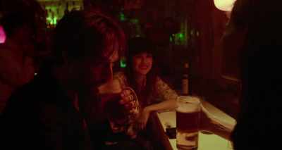 No, no, no, I don't mean
like a drunk, like us. - Lost Girls and Love Hotels