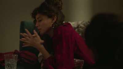 -No, no, no.
It's just me and my mom. - Rare Objects