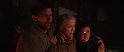 No, no, no. Max, what are you doing? - Krampus