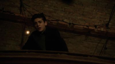 - No, no, no.
- No, Bruce. Bruce. Bruce. - Gotham