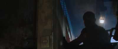 - No! No, no, no, no!
- I'm here. I'm here. I'm here. - Echo 3