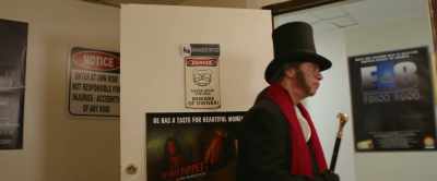 No, no, no, no, no, no,
don't go. Don't-- - Ebenezer the Traveler