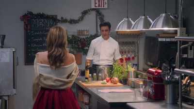 No, no,
no, no, no, no, no! - A Taste of Christmas