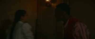 - No. No, no, no.
She locked us in! - Theodosia