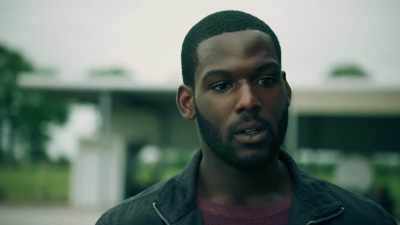 No, no, no, no.
You-- you gotta
look again. - Queen Sugar