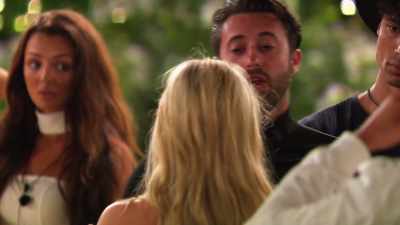 No, no, no. You don't need to
explain, - Love Island