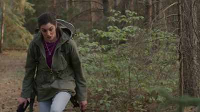 -No! No, please don't!
-What's it gonna be, Zach? - Missing and Alone
