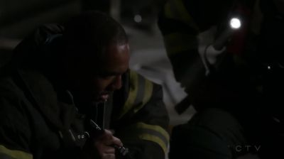 No. No, see, this is too tall
to be Edwards. - Grey's Anatomy