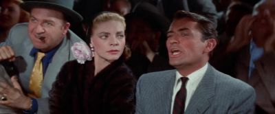 No no they're not reading - Designing Woman