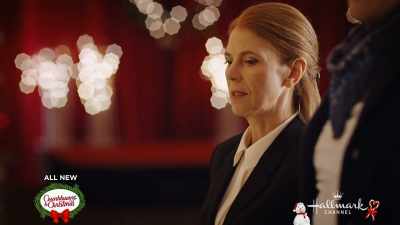 No. No,
um, but I did see the aftermath. - A Christmas Carousel