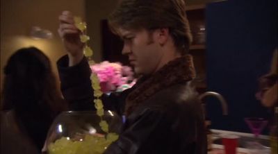 No, of course there's no keg! - Gossip Girl