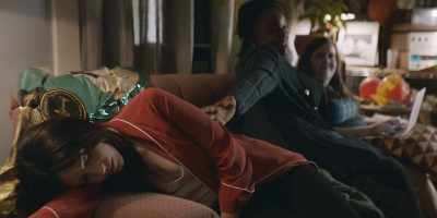 No. Oh, my God. - Shrill