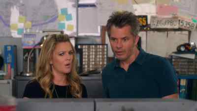 No one but AJ is around. - Santa Clarita Diet