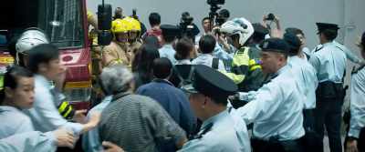 No one is allowed to enter the blockade - Shock Wave
