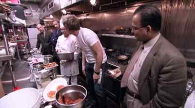 NO ONE IS GETTING SERVED - Kitchen Nightmares